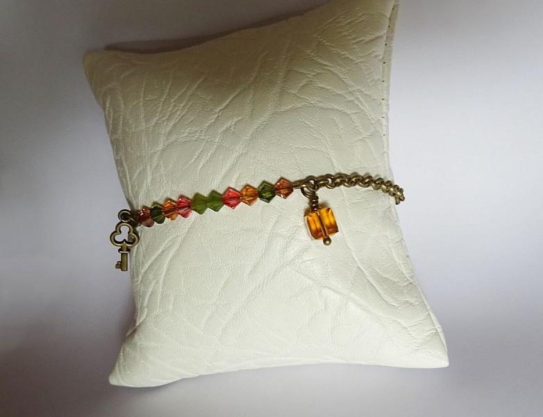 Armb&aring;nd bronse kjede rav og olivin