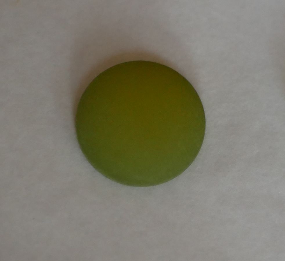 Polaris cabochon grønn Olivine diameter 16mm